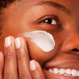 Kiehl's Masque Réhydratant de Nuit Ultra Facial à 10.5% Squalane - 100g