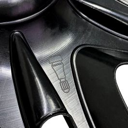 Omp OMPS07031312 Jeu de 4 Enjoliveurs Ghost 13 Pouces Noir-Argent ABS