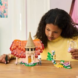 Lego Wicked 75690 Glinda et Elphaba à Munchkinland - Set de construction pour enfants dès 9 ans