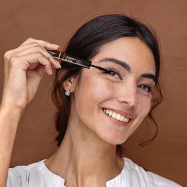 Nuggela & Sulé Sérum Fortifiant Et Volumateur Pour Cils Lash 10 mL