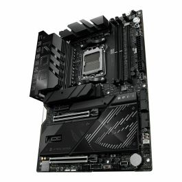 ASUS Carte Mère ROG CROSSHAIR X870E APEX ATX AMD AM5 DDR5 Wi-Fi 7