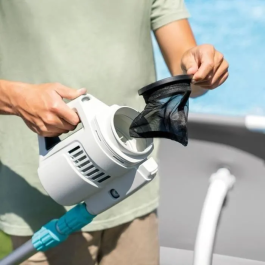 Intex 28628 Nettoyeur de batterie ZR200