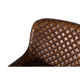 GINER Y COLOMER - Fauteuil design en cuir marron vieilli, dossier capitonné, structure en fer noir - 87x62x51 cm