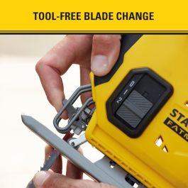 Scie sauteuse Stanley SFMCS600B-XJ