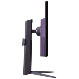 68,5cm/27" (3840x2160) LG UltraGear 27GR93U-B 16:9 4K IPS 1ms 144Hz 2xHDMI DP USB Pivot Gaming Black