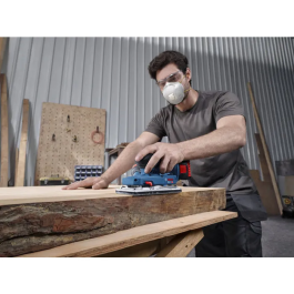 Bosch Professional Ponceuse Vibrante Sans Fil GSS18V-18 - Sac à Poussière et Feuille Abrasive Inclus - Ponçage Bois, Métal, Plâtre