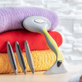 Brosse Anti-peluche avec Accessoires 4 en 1 Blint InnovaGoods