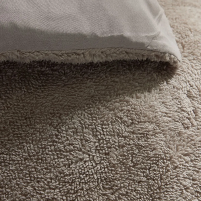 Today - Parure de lit Teddy - Collection Bien au Chaud - Housse de couette 240x220 cm et 2 taies - Microfibre et tissu Teddy - Beige uni