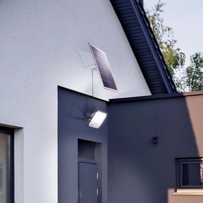 Projecteur LED Solaire Puissant 300W avec Batterie Intégrée, Éclairage Extérieur Automatisé, WR-MTX-300W-CW 1
