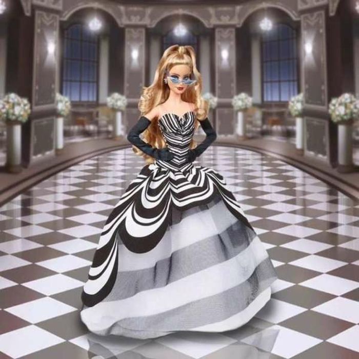 Poupée Barbie Signature 65th anniversary 3