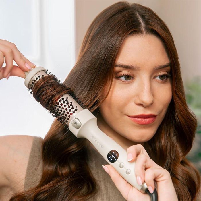 Cecotec Brosse Lissante InstantCare ThermoGlow, 5 Temp., Infrarouge, Ionique, 38mm, Écran 2 Cecotec Brosse Lissante InstantCare ThermoGlow, 5 Temp., Infrarouge, Ionique, 38mm, Écran 2