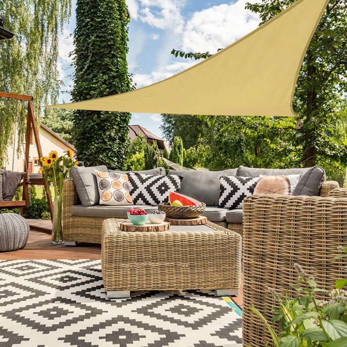 Voile d'ombrage Aktive 360 x 0,3 x 360 cm Triangulaire (6 Unités) 2 Voile d'ombrage Aktive 360 x 0,3 x 360 cm Triangulaire (6 Unités) 2