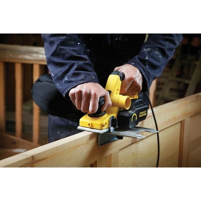 Pinceau de banc Stanley FME630K 750 W 0 Pinceau de banc Stanley FME630K 750 W 0