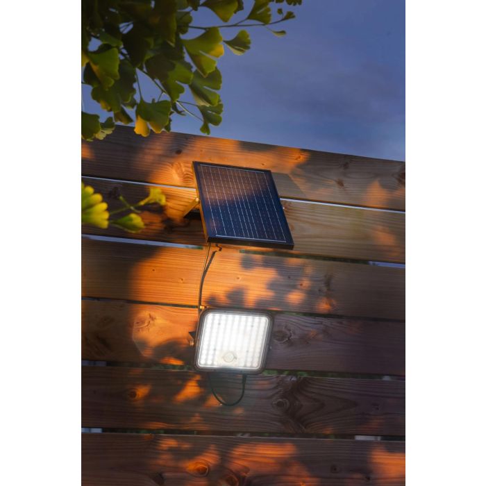 Galix Projecteur Solaire LED G2612, 2000 Lumens, Détecteur de Présence et Panneau Déporté, IP65, 100W Équivalent, 90° d'Angle, Batterie LiFePO4 Incluse