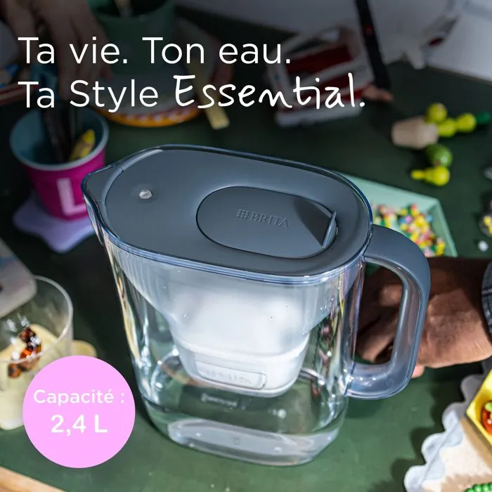 Brita - Carafe filtrante Essential MAXTRA Pro, bleu minéral - 2.4L avec filtre Pure Performance - Filtre 150L, indicateur Smart Light - Passe au lave-vaisselle Brita - Carafe filtrante Essential MAXTRA Pro, bleu minéral - 2.4L avec filtre Pure Performance - Filtre 150L, indicateur Smart Light - Passe au lave-vaisselle