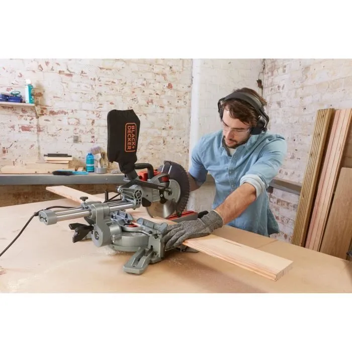 Black + Decker Sierra Ingletadora BES700-QS 1600W Profundidad de Corte 70mm 4