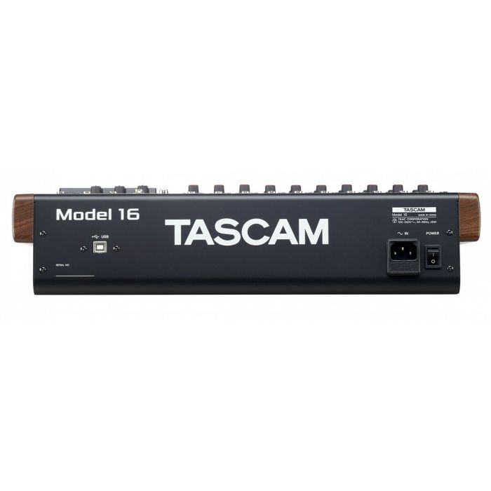 Table de DJ Tascam MODEL 16 1