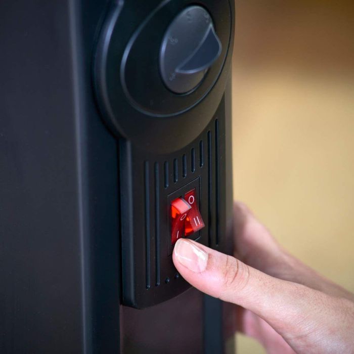 Radiateur à Huile (11 modules) Black & Decker BXRA2000E Noir 2000 W 5 Radiateur à Huile (11 modules) Black & Decker BXRA2000E Noir 2000 W 5