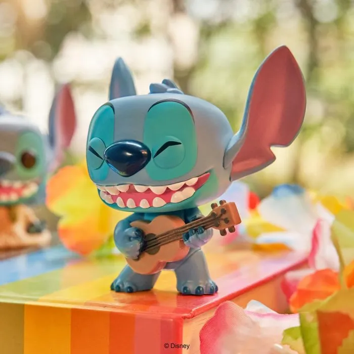 Funko Pop! Disney Lilo et Stitch - Figurine Stitch avec Ukulélé 1