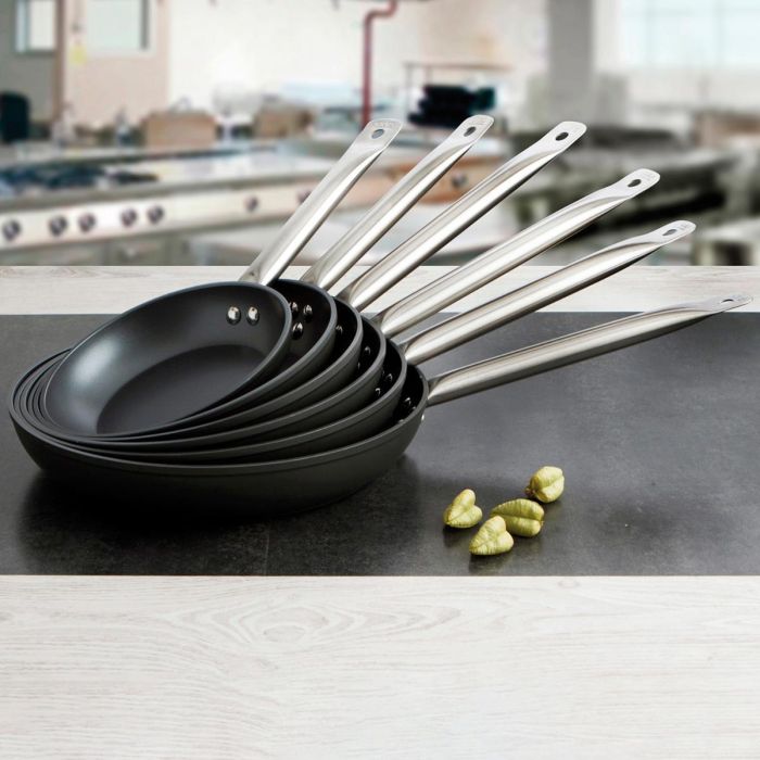 Sartén Aluminio Inducción Gastrum Quid Professional 32 cm (6 Unidades) 2