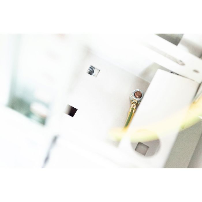 DIGITUS Potentialausgleichschiene für Schränke 4 Erdungskab. 1 DIGITUS Potentialausgleichschiene für Schränke 4 Erdungskab. 1