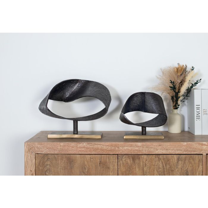 GINER Y COLOMER - Ensemble de 2 sculptures décoratives en métal (aluminium) finition bronze ancien, design asymétrique - 33x44x18 cm et 26x26x13 cm 1 GINER Y COLOMER - Ensemble de 2 sculptures décoratives en métal (aluminium) finition bronze ancien, design asymétrique - 33x44x18 cm et 26x26x13 cm 1