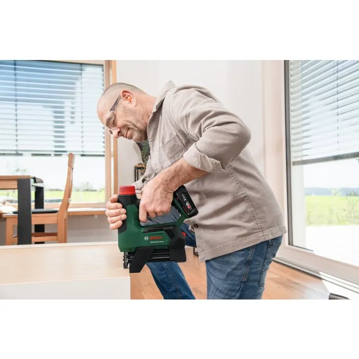 Bosch AdvancedTacker 18V-25 - Agrafeuse et cloueuse sans fil 2 en 1, 18 V, 30 coups/min, système POWER FOR ALL - Sans batterie ni chargeur