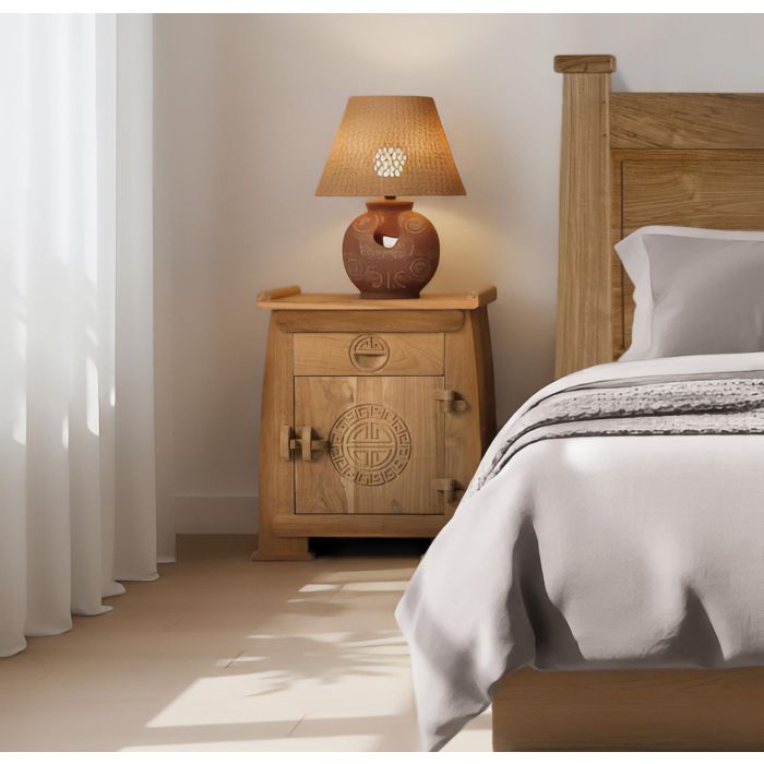 GINER Y COLOMER - Table de chevet en bois massif de teck - 60 cm de haut - 1 tiroir et 1 porte - Design artisanal oriental - 54x37 cm GINER Y COLOMER - Table de chevet en bois massif de teck - 60 cm de haut - 1 tiroir et 1 porte - Design artisanal oriental - 54x37 cm