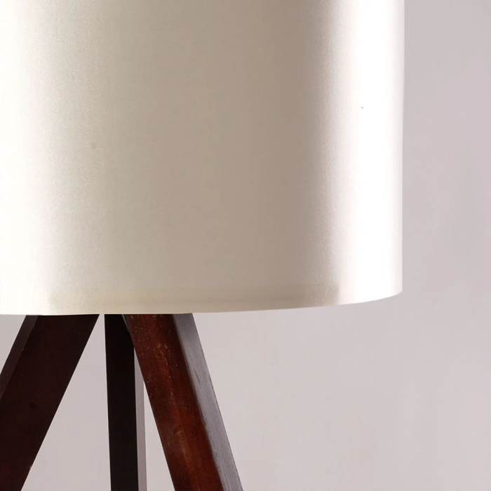 Lampe sur pied "Qinhuangdao-1" OPV-780SGN3438 Bois Tissu Abat-jour Cylindrique Douille E27 6 Lampe sur pied "Qinhuangdao-1" OPV-780SGN3438 Bois Tissu Abat-jour Cylindrique Douille E27 6