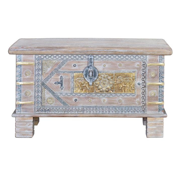 GINER Y COLOMER - Baûl de Mango Vieilli Blanc - Coffre en Bois Massif avec Détails en Bronze - Ouverture Supérieure - Meuble Artisanal 1 GINER Y COLOMER - Baûl de Mango Vieilli Blanc - Coffre en Bois Massif avec Détails en Bronze - Ouverture Supérieure - Meuble Artisanal 1