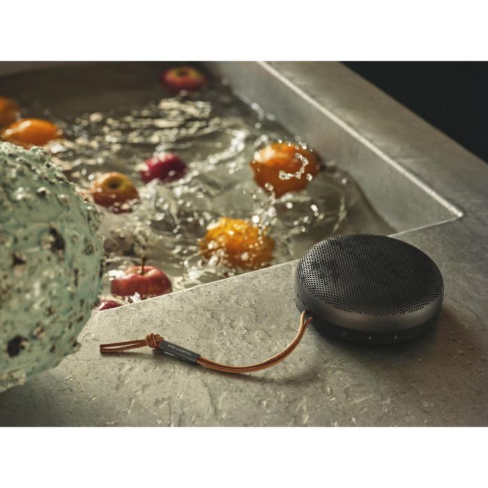 Bang&Olufsen BeoPlay A1 - 2nd Edition Bluetooth Speaker. Anthracite Black 6
