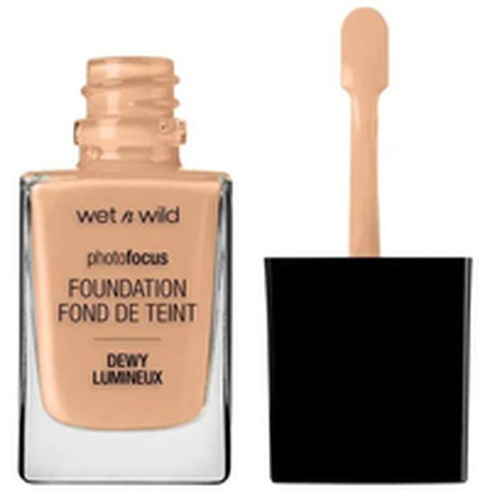 Base de maquillage liquide Wet n Wild Foundation Dewy Classic Beige 30 ml 0 Base de maquillage liquide Wet n Wild Foundation Dewy Classic Beige 30 ml 0