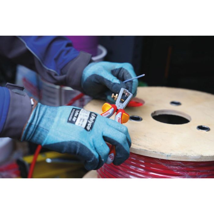 Pinces à dénuder les fils NWS 16 cm 2