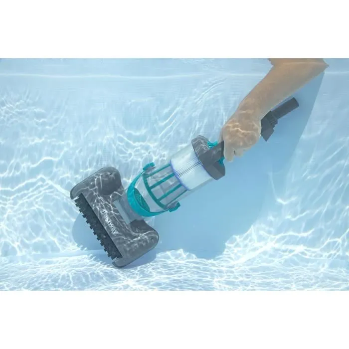 Bestway Aspirateur de piscine manuel AquaGrip™, autonomie 90 min, pour bassins jusqu'à 6,10 m de diamètre avec 2 têtes interchangeables