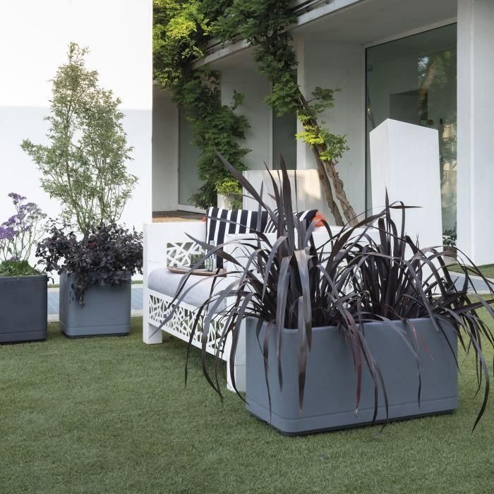 DEROMA Pot de fleurs Cube Cosmo - 38 x h39 cm - Ashgrey - A réserve d'eau - Roulettes 3 DEROMA Pot de fleurs Cube Cosmo - 38 x h39 cm - Ashgrey - A réserve d'eau - Roulettes 3