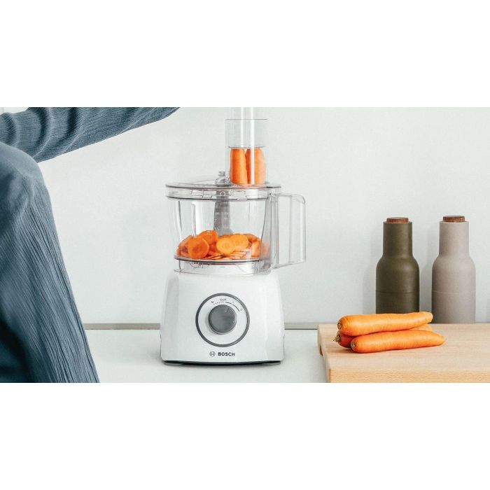 Robot multifonctions BOSCH MultiTalent3 MCM3100W  plus de  20 fonctions  800 W  Capacité de 2,3 L  Blanc/Gris 5