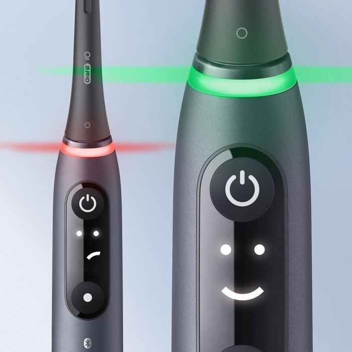 Oral-B iO Series 7N Black Onyx 1