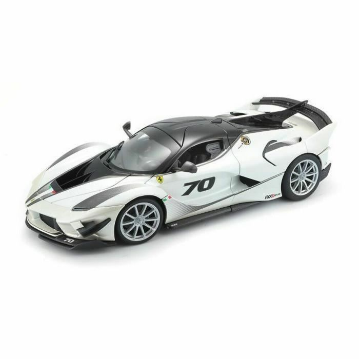 Voiture Bburago Ferrari FXX K-EVO #70 PE 1:18