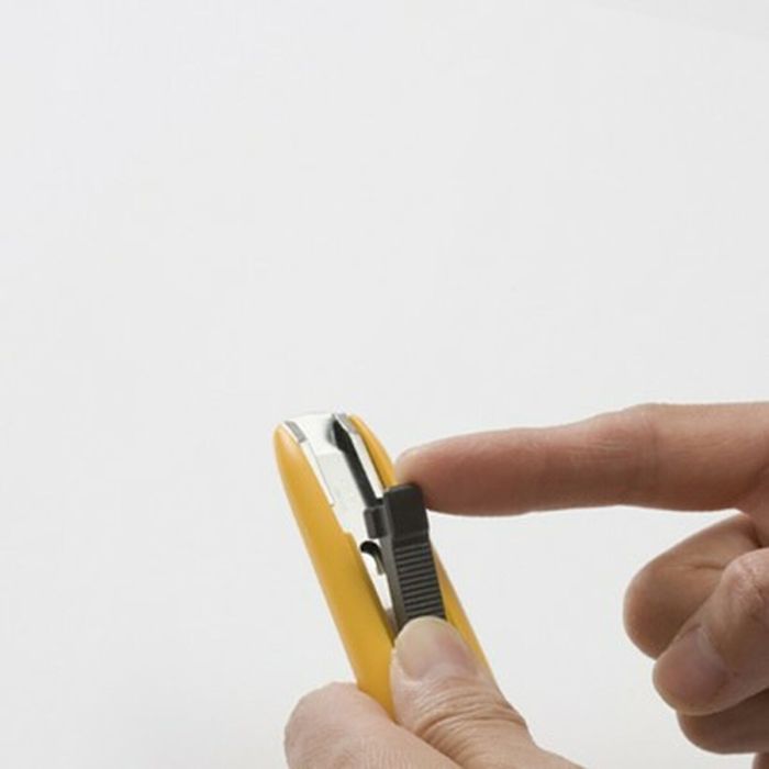 Cutter Olfa 12,5 X 0,4 MM Noir Acier inoxydable Plastique De Sécurité 3