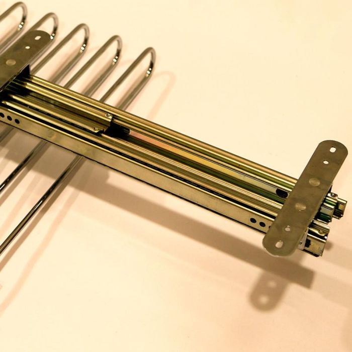 Pantalonero 11 Perchas Extracción Total Acabado Cromo / Grafito Acabado Grafito Herrajes Alk 2