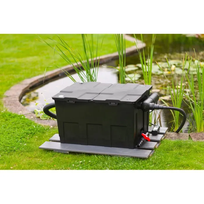 Ubbink SmartClear 12000 BasicSet - Filtre gravitaire pour bassin 12000L (avec poissons) / 24000L, avec stérilisateur UV-C 18W intégré, 2 chambres, 120 litres