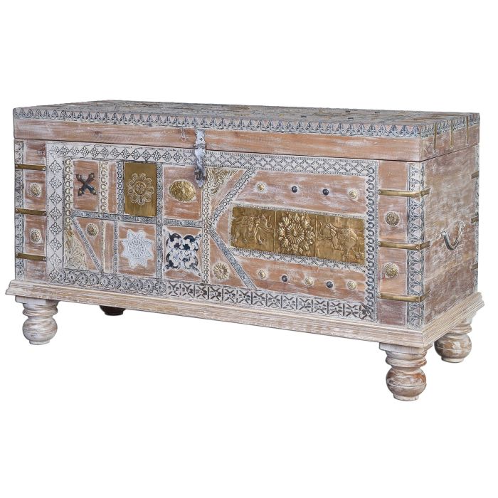 GINER Y COLOMER Coffre en bois massif de manguier couleur blanc vieilli avec détails en bronze - Dimensions 100x40x57 cm 0 GINER Y COLOMER Coffre en bois massif de manguier couleur blanc vieilli avec détails en bronze - Dimensions 100x40x57 cm 0