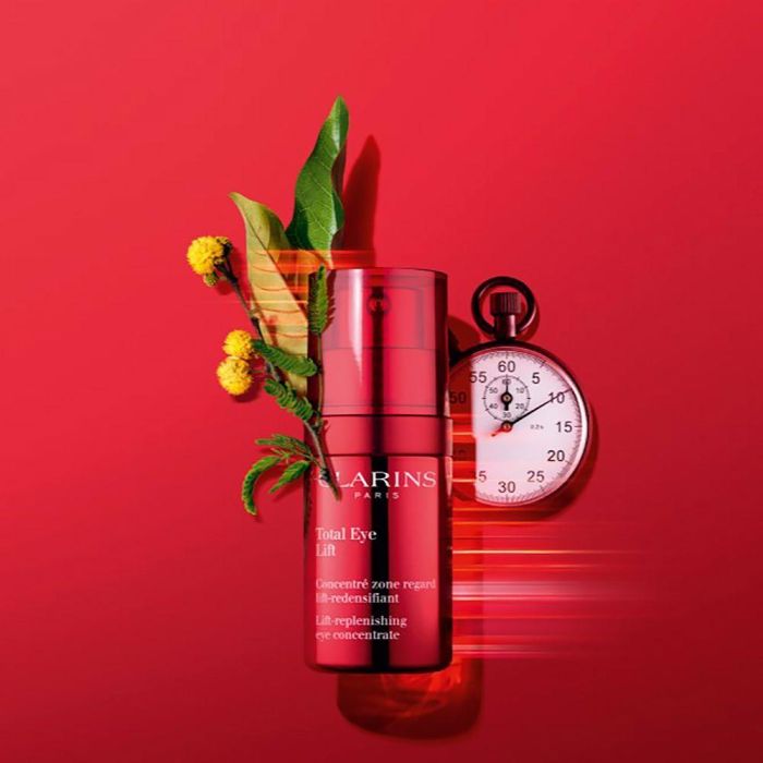 Clarins Total Eye Lift 15 mL 3 Clarins Total Eye Lift 15 mL 3