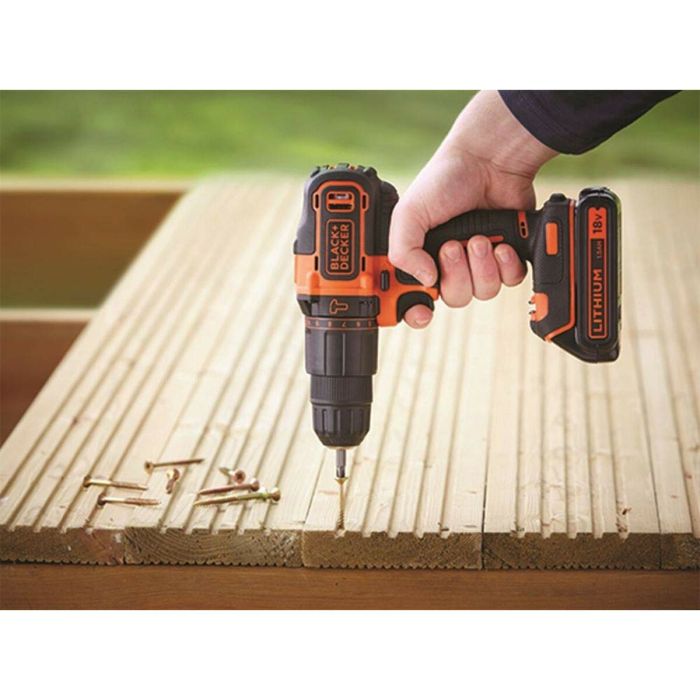 Perceuse à Percussion Black & Decker 18 V 5