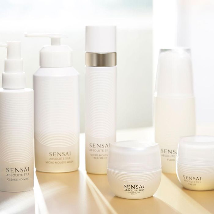 Sensai Fluide Soie Absolue 80 mL 3 Sensai Fluide Soie Absolue 80 mL 3