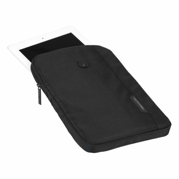 Housse d'ordinateur portable F.C. Barcelona Noir 20.5 x 27.5 x 2.5 cm 1 Housse d'ordinateur portable F.C. Barcelona Noir 20.5 x 27.5 x 2.5 cm 1