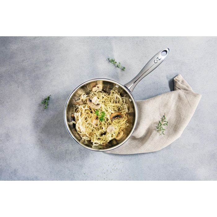 Casserole - COSY & TRENDY - CLASSIC - Acier inoxydable - Ø20 cm - 2,7 L - Tous feux dont induction 1 Casserole - COSY & TRENDY - CLASSIC - Acier inoxydable - Ø20 cm - 2,7 L - Tous feux dont induction 1