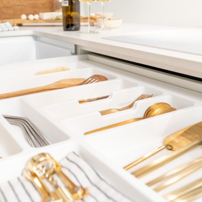 Emuca range-couverts Optima Vertex/Concept, profondeur 500mm, plateau 16mm, module 900mm, Plastique, Blanc 3 Emuca range-couverts Optima Vertex/Concept, profondeur 500mm, plateau 16mm, module 900mm, Plastique, Blanc 3