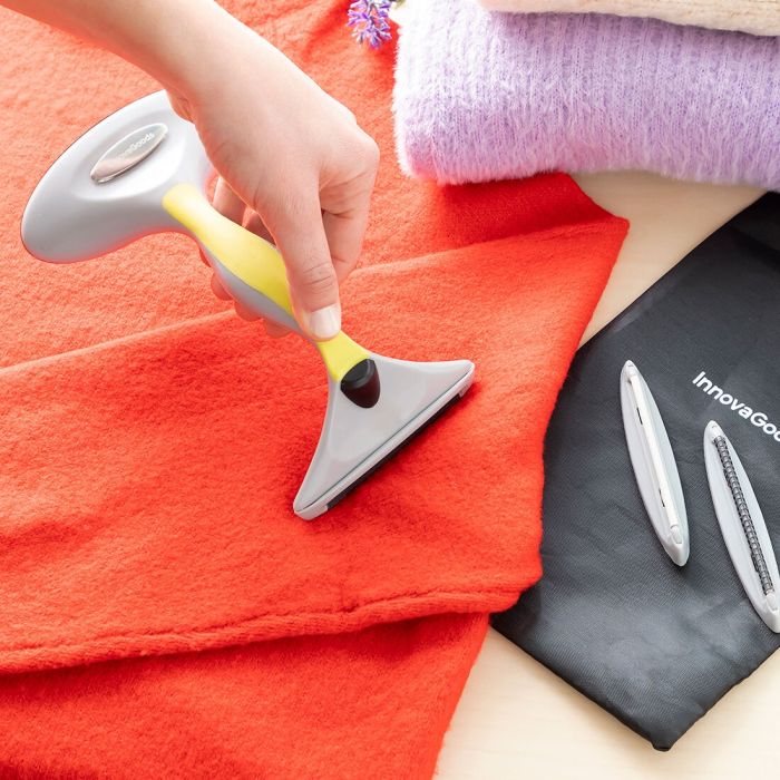 Brosse Anti-peluche avec Accessoires 4 en 1 Blint InnovaGoods