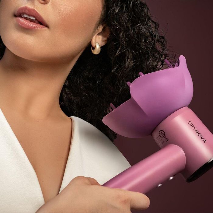 Cecotec Sèche-cheveux DryNova 3en1 1600W Ioniseur Écran Digital 3 Accessoires Menthe Cecotec Sèche-cheveux DryNova 3en1 1600W Ioniseur Écran Digital 3 Accessoires Menthe